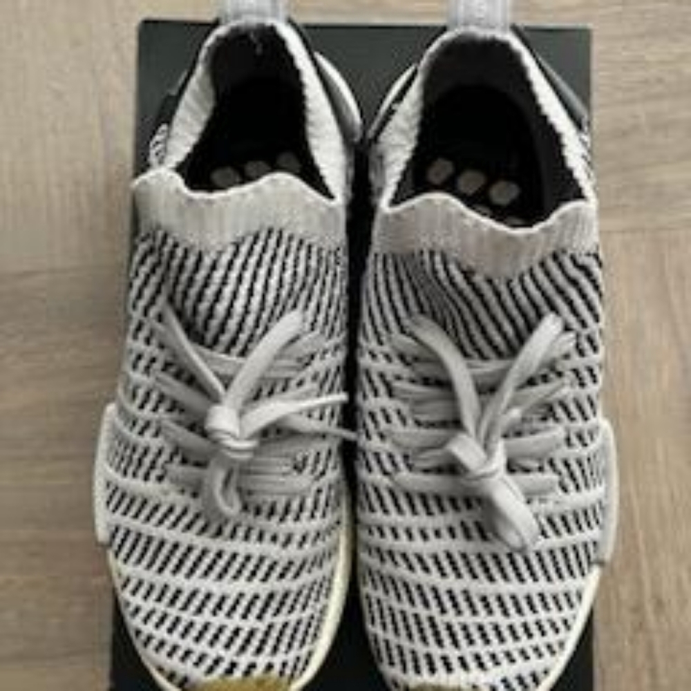 Adidas NMD R1 - Picture 5 of 9